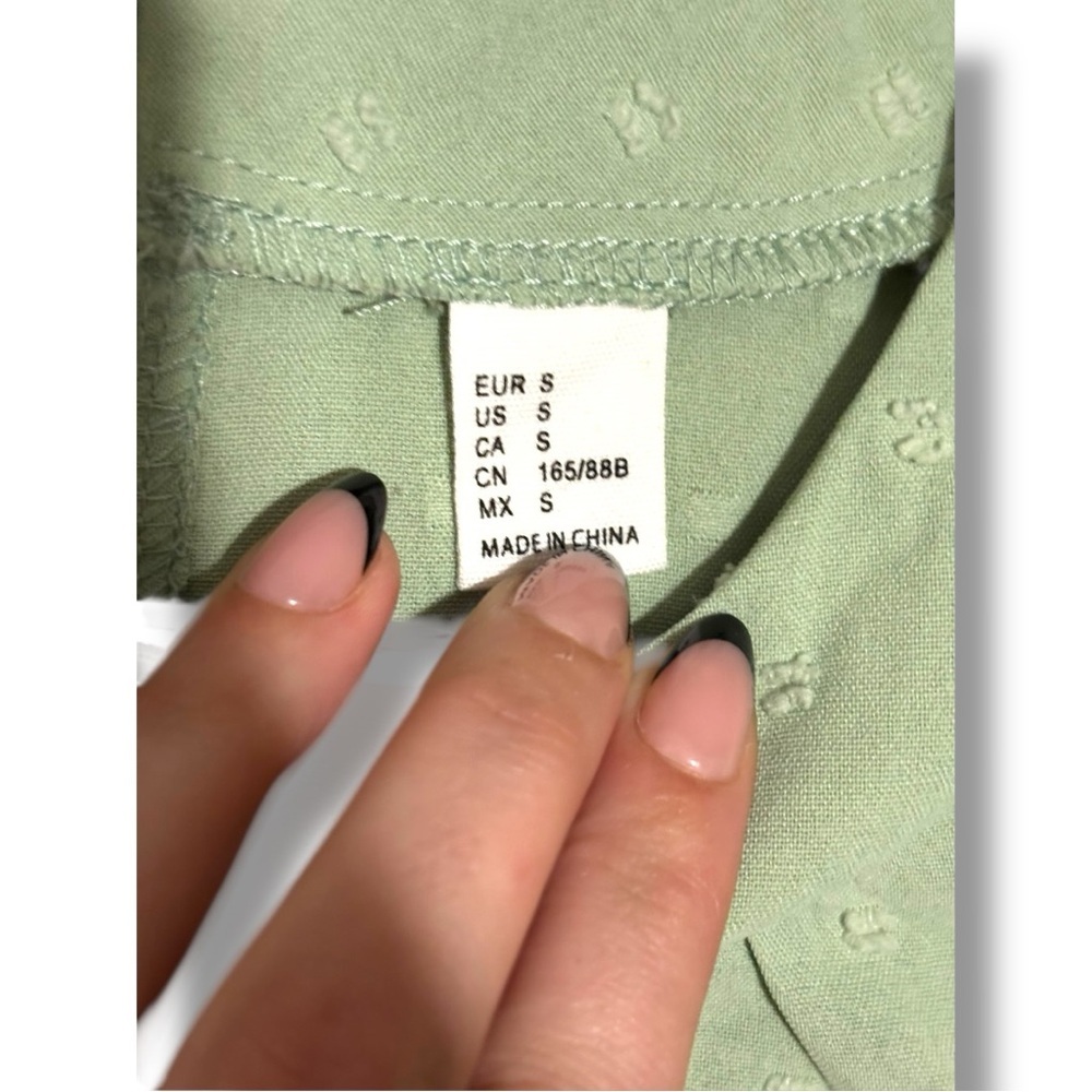 Unbranded Chic Mint Green Textured Short Sleeve Flowy Crewneck Blouse - Picture 9 of 16